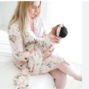 Posh Peanut Women's Bamboo Maternity Robe Vintage Pink Rose